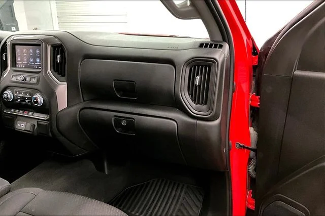 Used 2023 Cardinal Red GMC Pro image 19