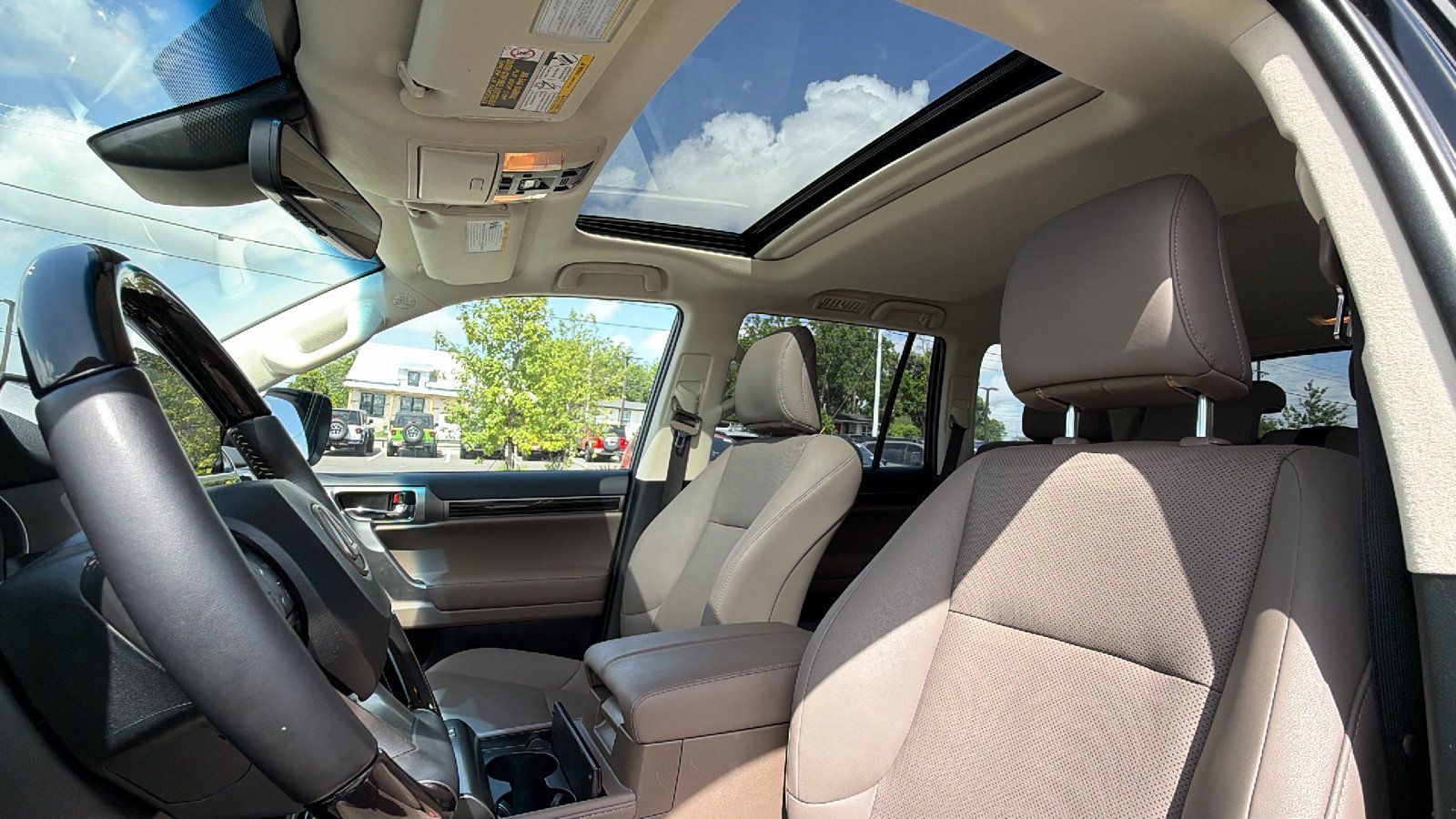 Certified Used 2023 Onyx Black Lexus GX 460 Premium image 14