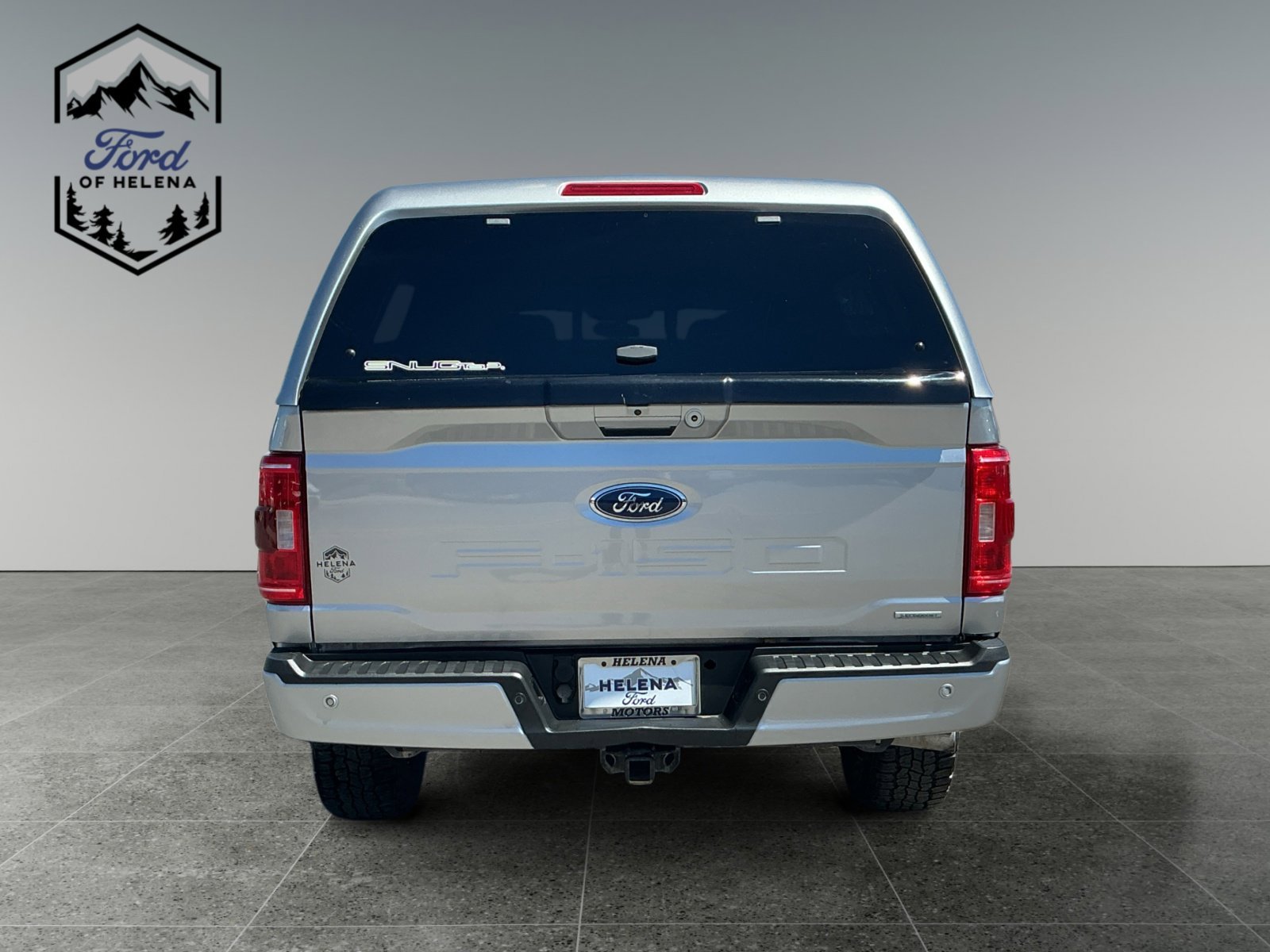 Used 2021 Iconic Silver Ford XLT image 4