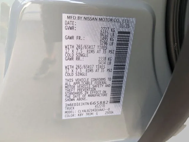 New 2026 Boulder Gray Pearl Nissan Crew Cab SV image 32