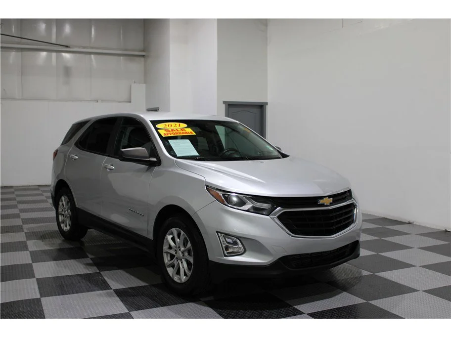 Used 2021 Silver Ice Metallic Chevrolet LS image 3