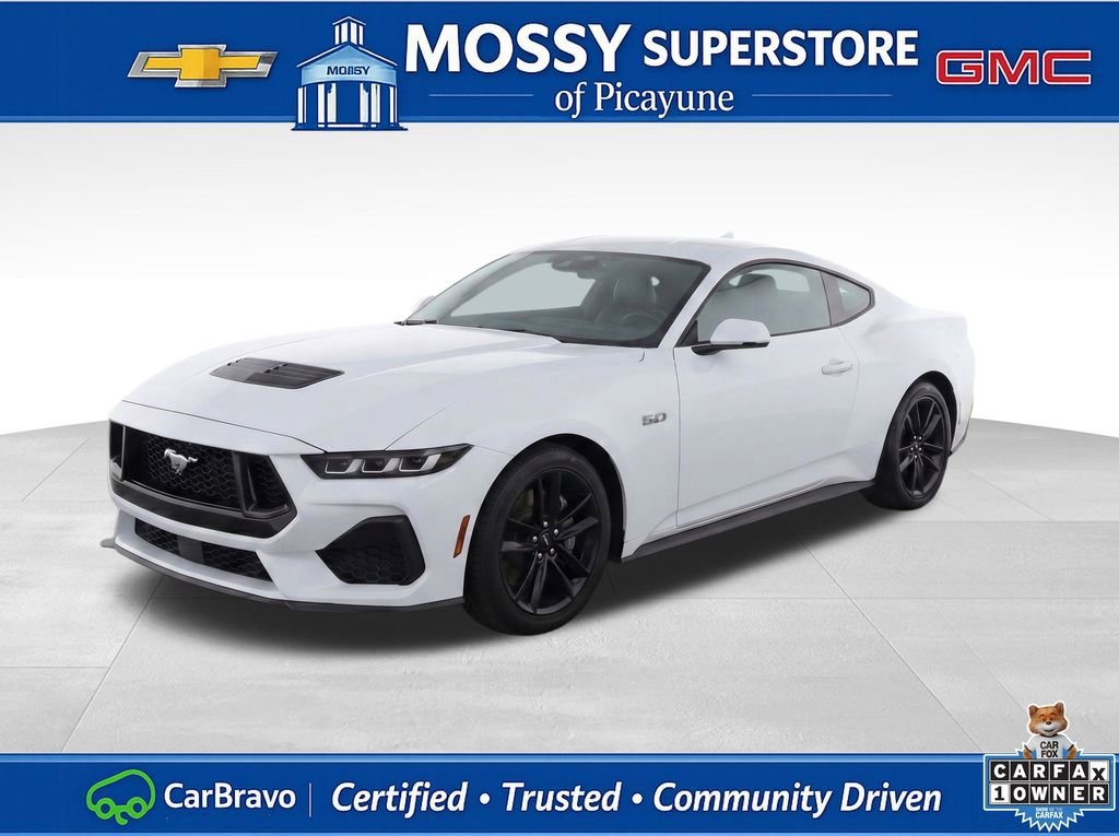 2026 Ford Mustang GT Fastback's photo