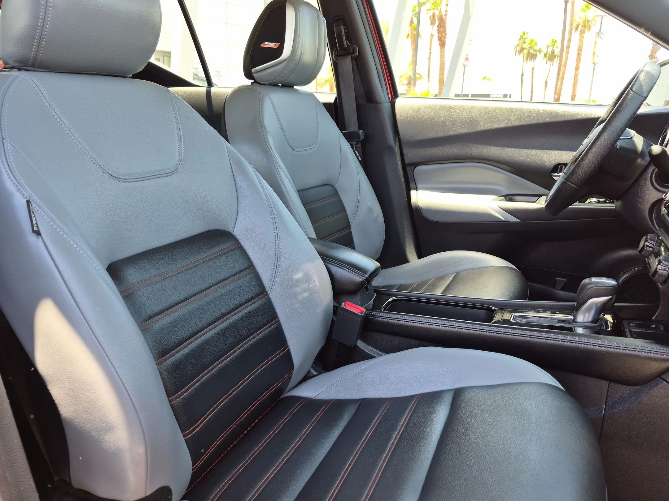 Used 2024 Scarlet Ember Tintcoat Nissan SR image 17