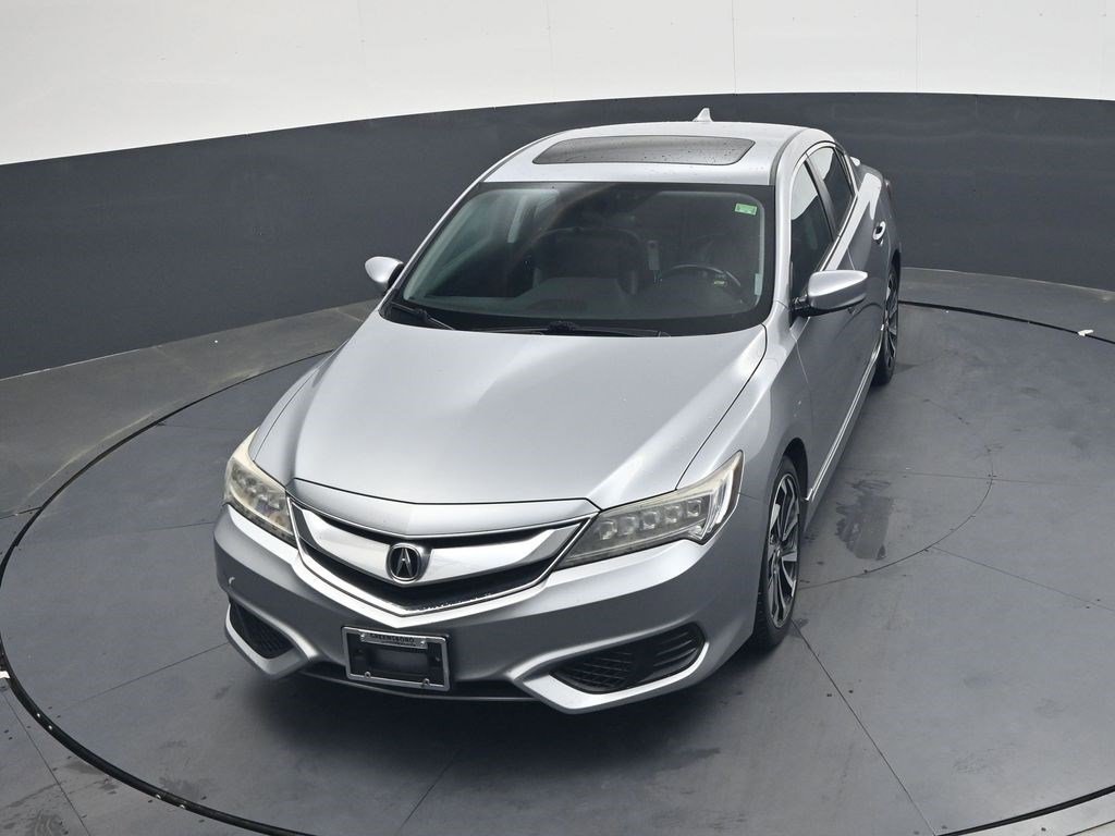 Used 2018 Silver Metallic Acura Special Edition image 17