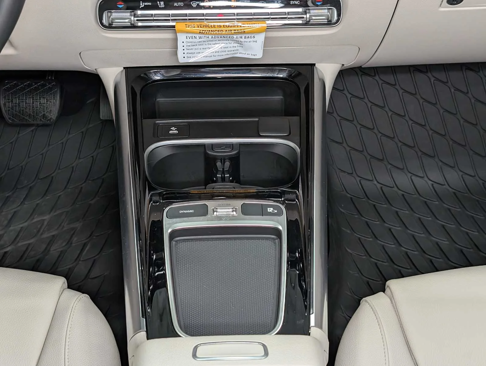 Used 2026 Polar White Mercedes-Benz GLA 250 image 19