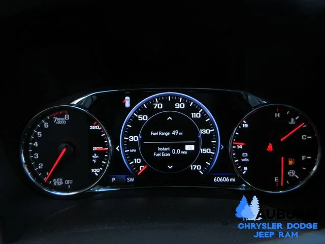 Used 2023 White GMC SLT image 37