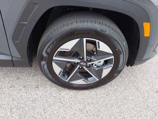 New 2026 Gray Hyundai SEL image 32