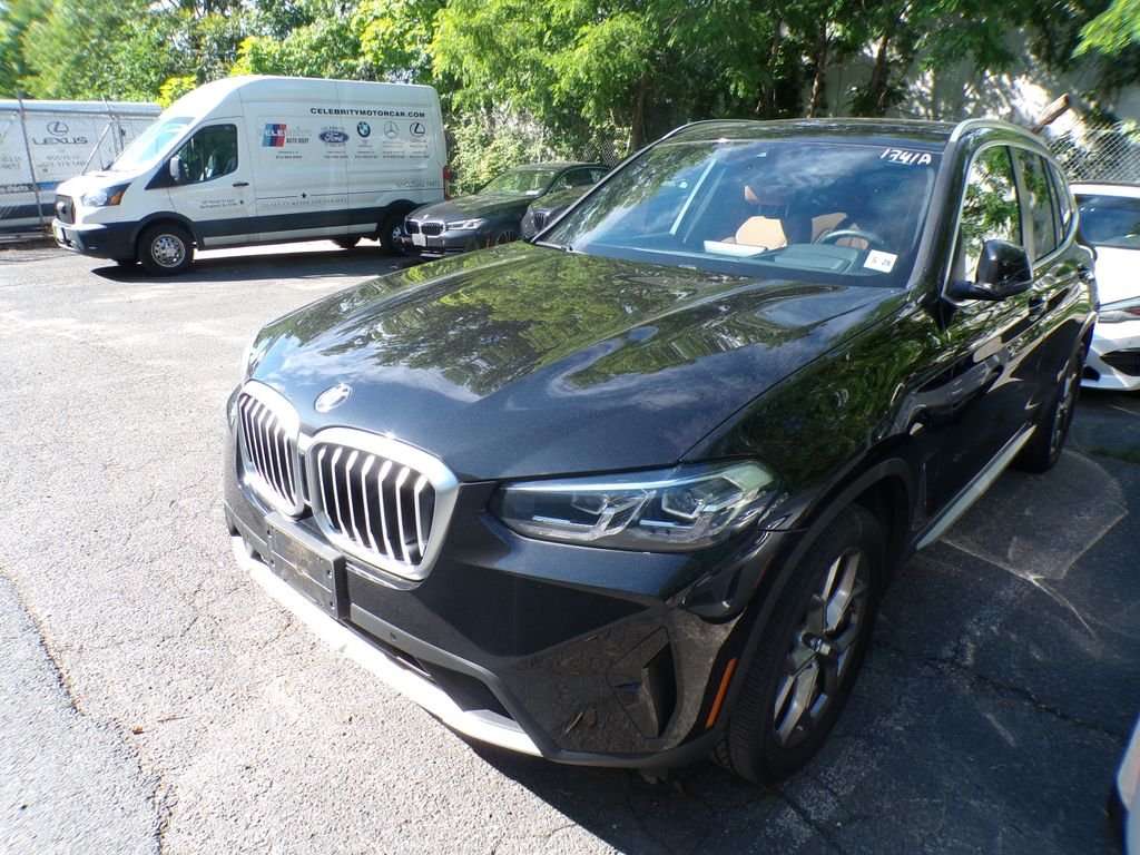 2023 BMW X3 xDrive30i's photo