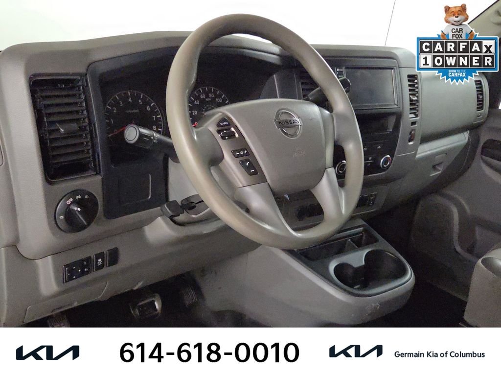 Used 2020 White Nissan S image 17