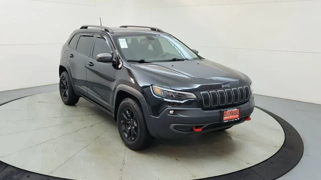 Used 2019 Black Jeep Trailhawk image 15