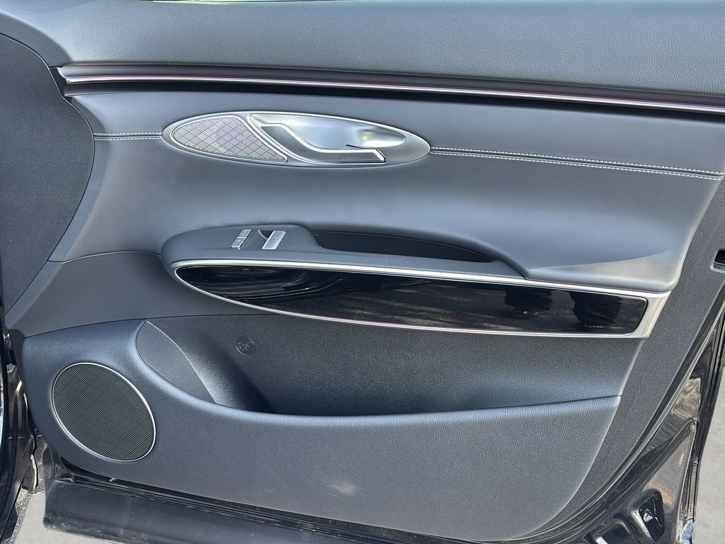 2026 GENESIS GV70 - Photo 32