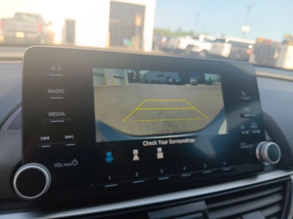 Used 2019 Modern Steel Metallic Honda LX image 21