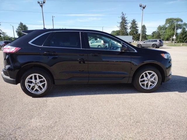 Certified Used 2023 Black Metallic Ford SEL image 6