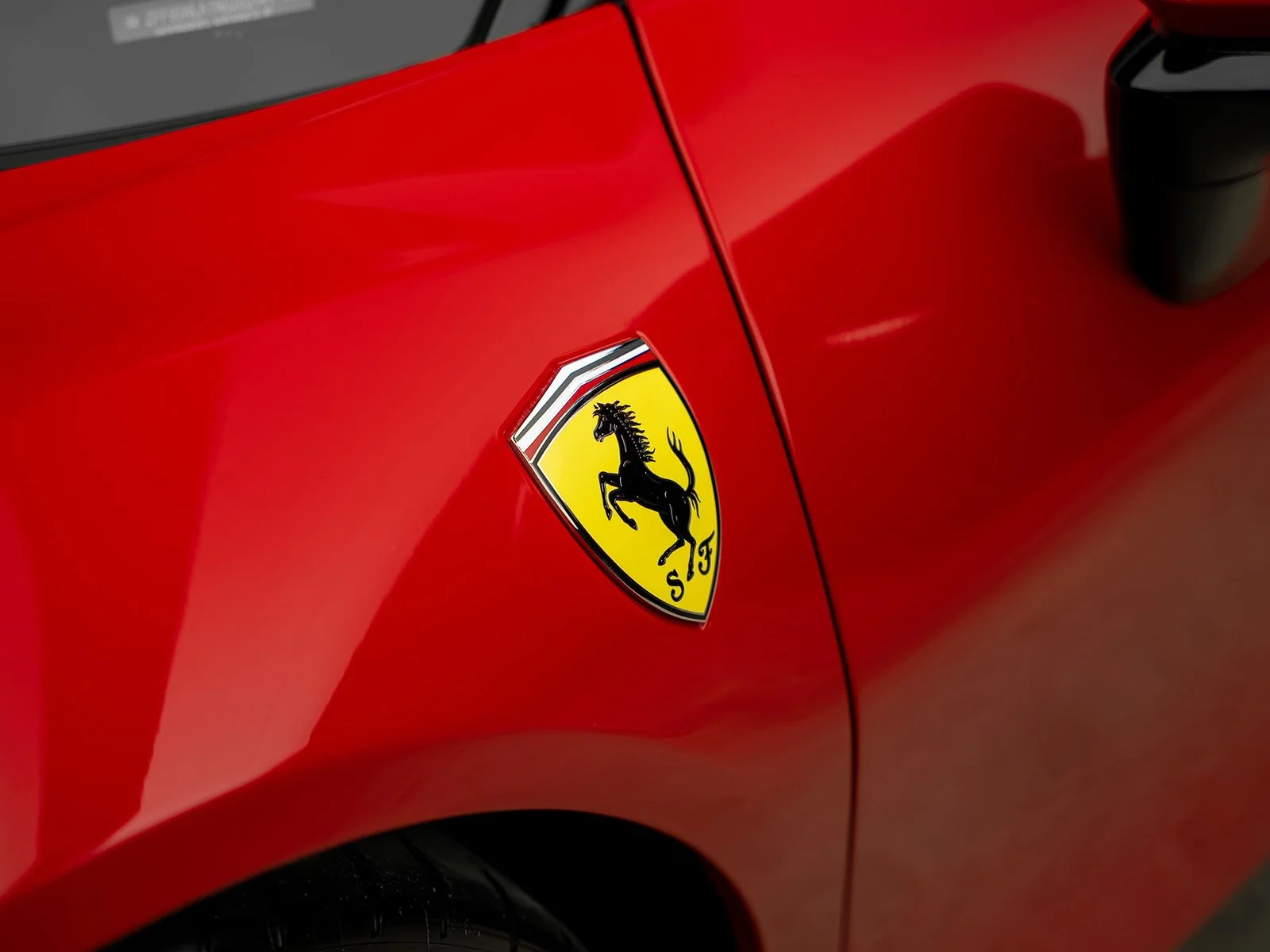 Used 2022 Red Ferrari Base image 32