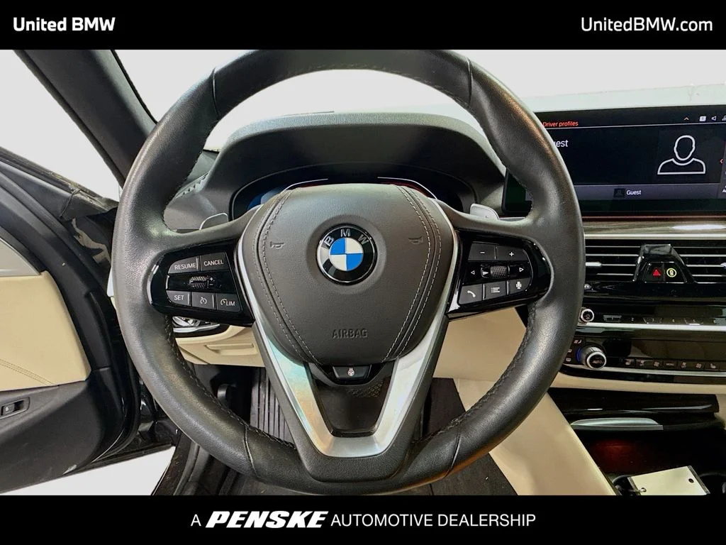 2022 BMW 5 Series 540i - Photo 6