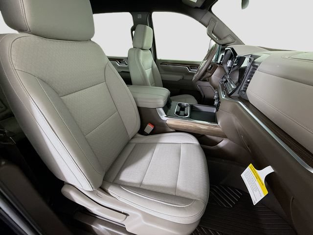 New 2026 Black Chevrolet LT image 26