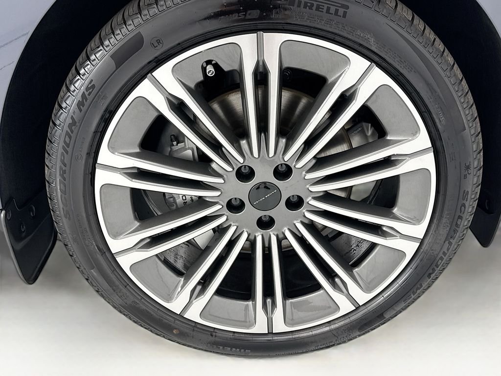 New 2026 Varesine Blue Land Rover SE image 30
