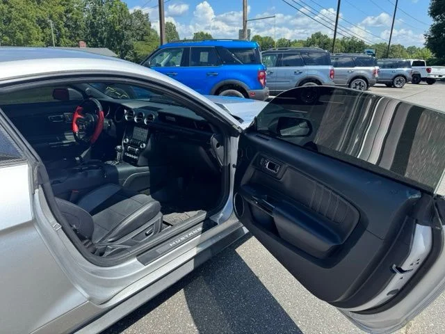 Used 2017 Silver Ford GT Premium image 12