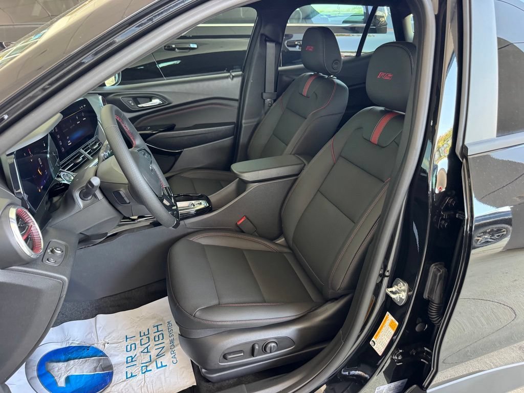 2026 Chevrolet Trax RS - Photo 17