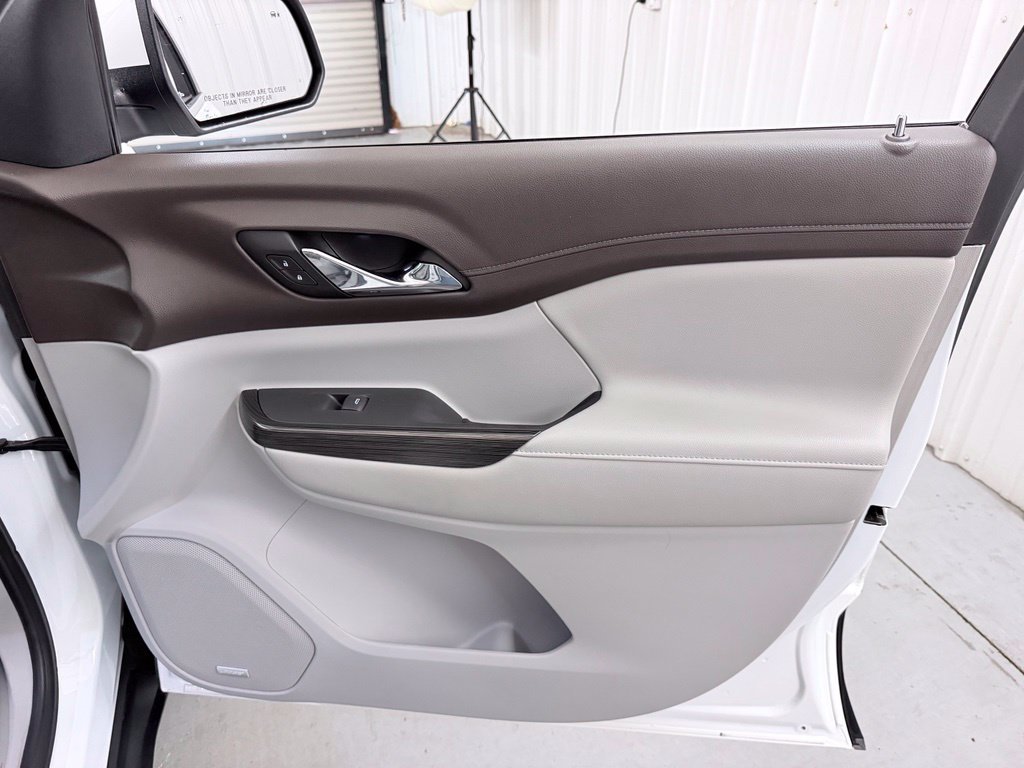 Used 2019 White GMC SLT-1 image 44