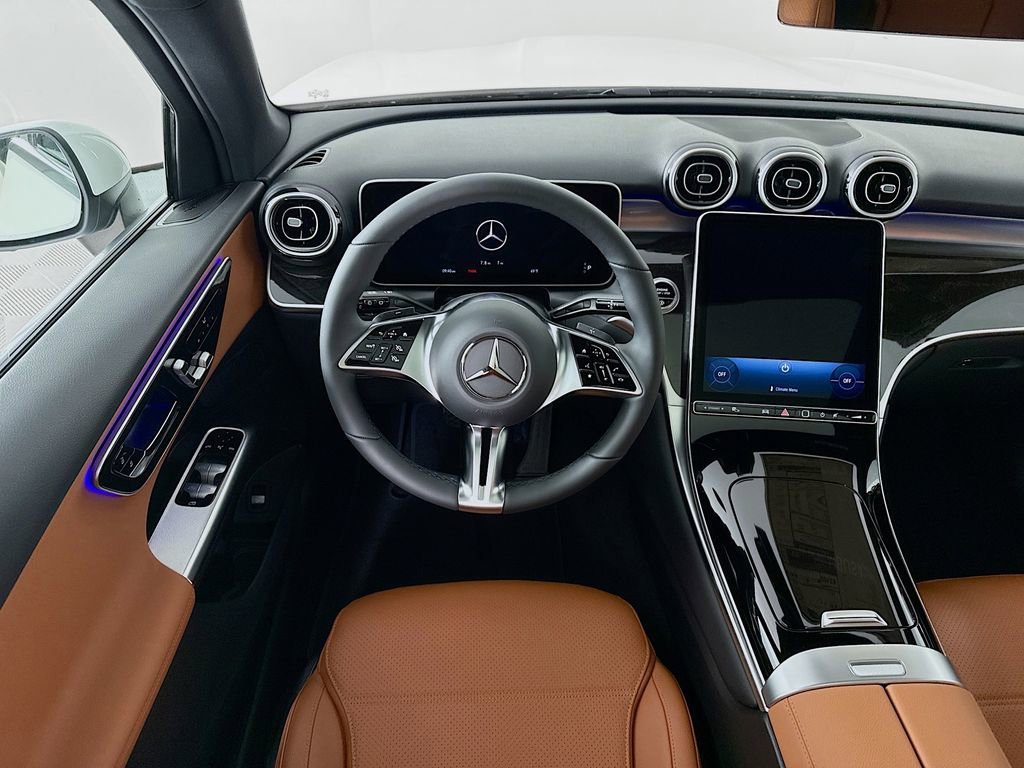 New 2026 Polar White Mercedes-Benz GLC 300 image 53