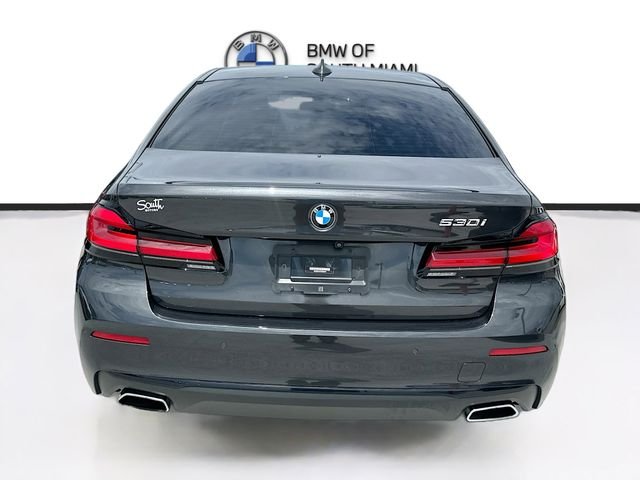 Used 2022 Gray BMW 530i image 6