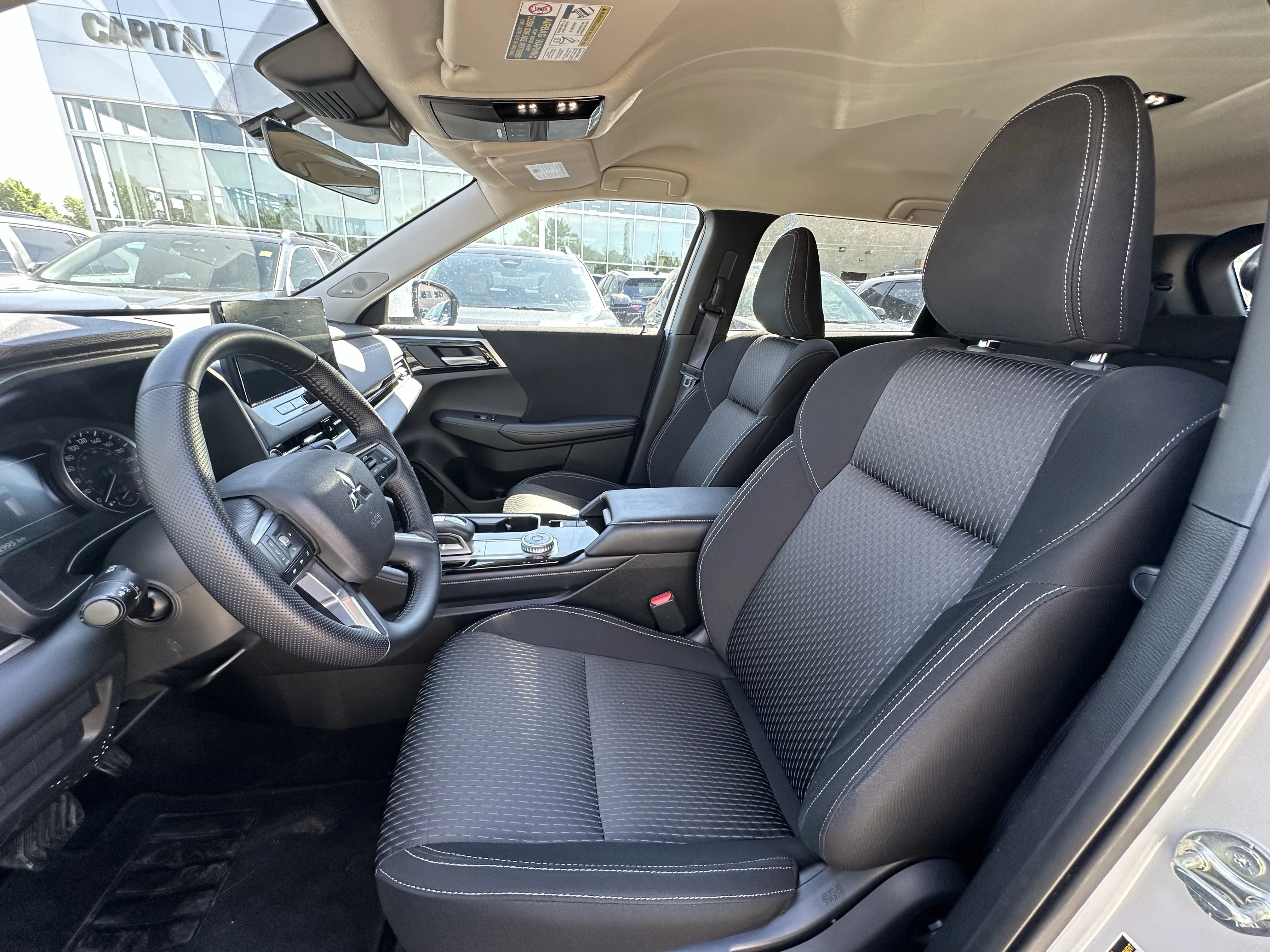 Certified Used 2025  Mitsubishi ES image 10
