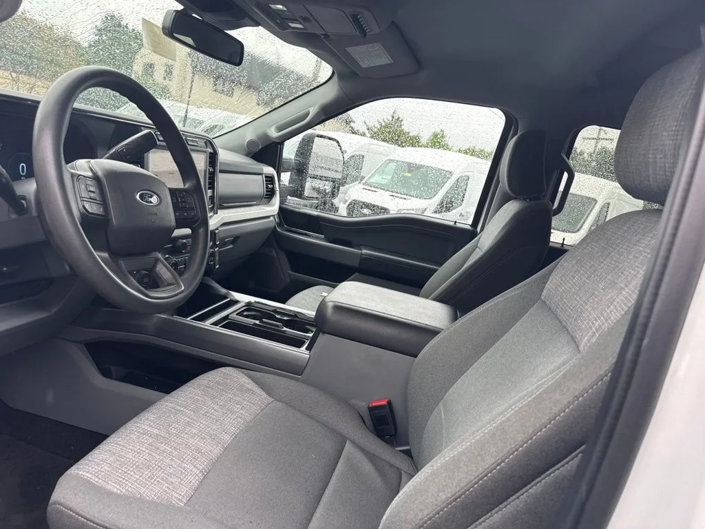 Used 2024 White Ford XLT image 13