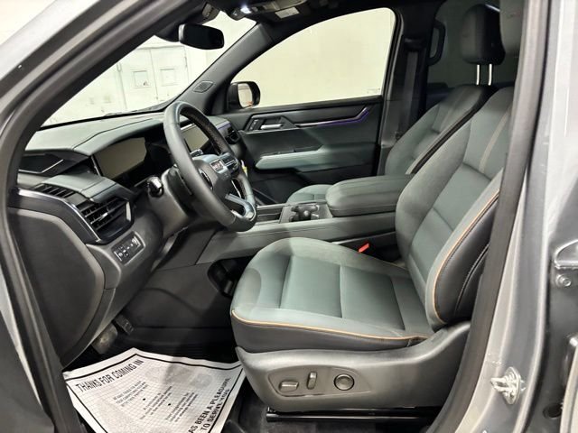 Used 2025 Silver GMC AT4 image 11