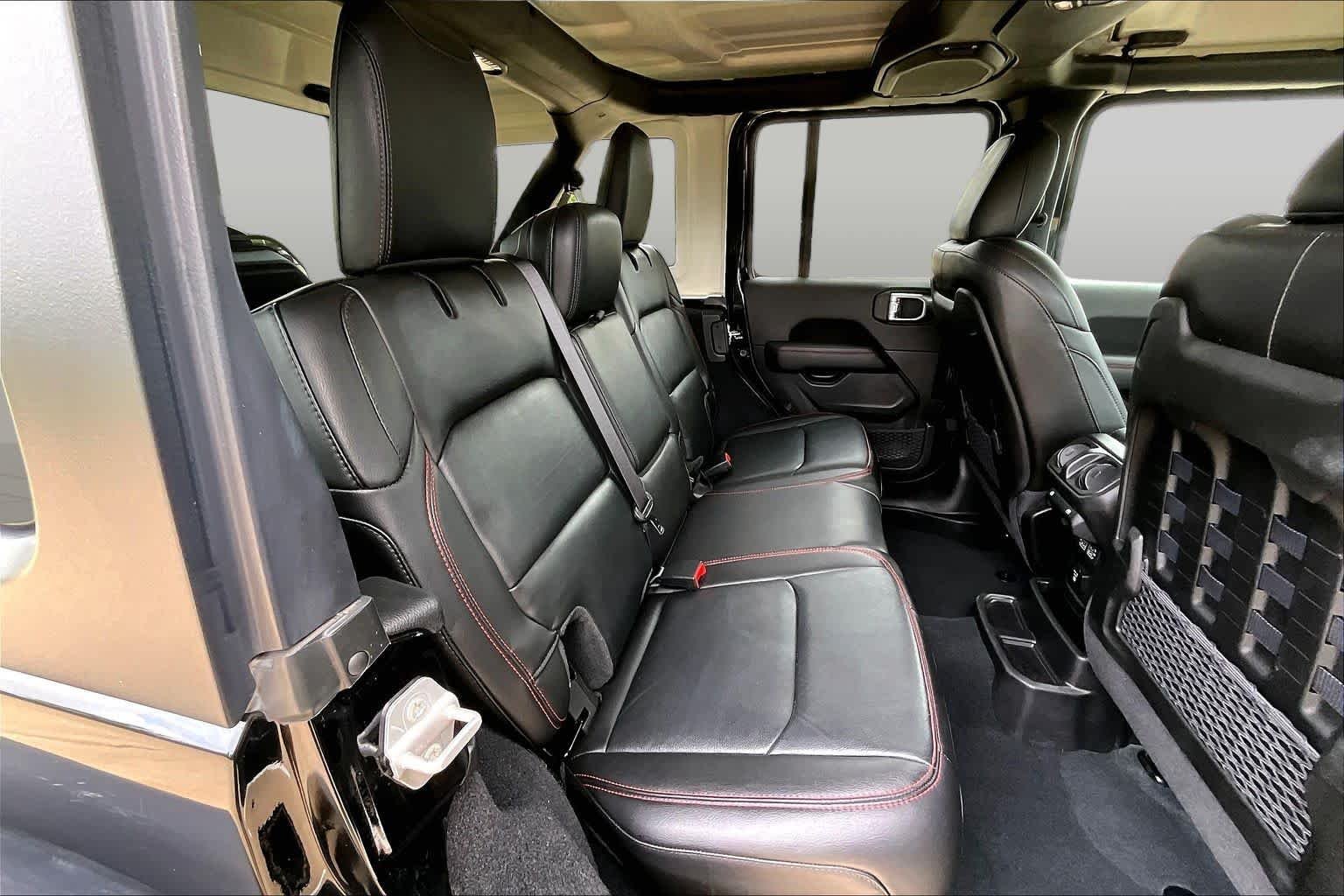 Used 2022 Black Clearcoat Jeep Unlimited Rubicon image 19