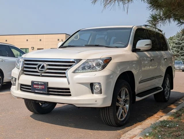 Used 2013 Starfire Pearl Lexus 570 image 5