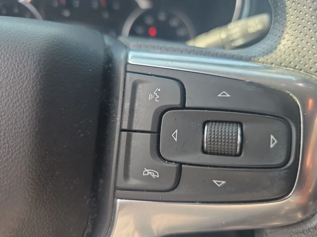 Used 2021 Iron Gray Metallic Chevrolet LT image 20