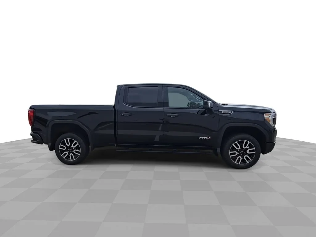 Certified Used 2022  GMC AT4 image 9