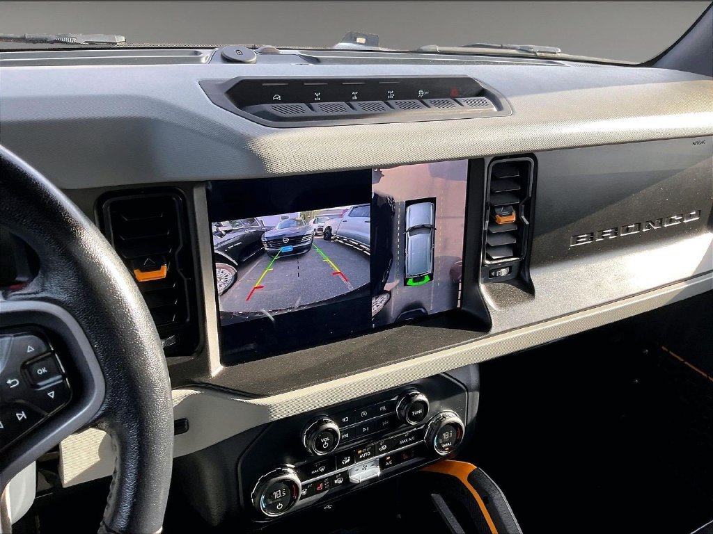 Used 2023 Gray Ford Badlands image 19