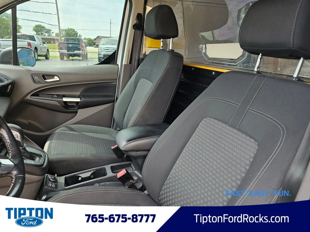 Used 2019 Frozen White Ford XLT image 4