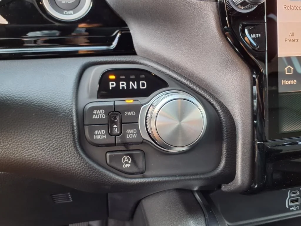 2026 RAM 1500 Laramie - Photo 8