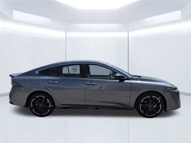 New 2026 Gray Nissan SR image 7