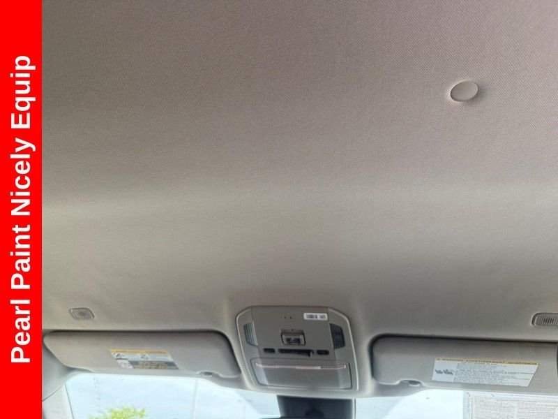 Used 2023 Pearl Toyota LE image 16