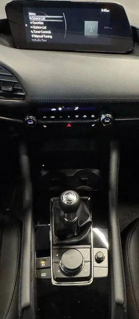 2026 Mazda Mazda3 Premium - Photo 11