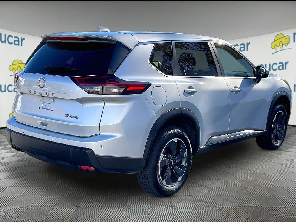Used 2024 Brilliant Silver Metallic Nissan SV image 6
