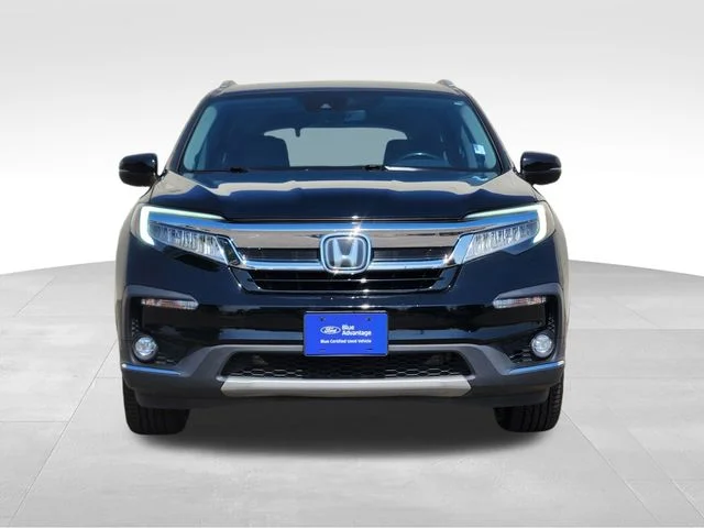 Used 2019 Black Honda Touring image 3