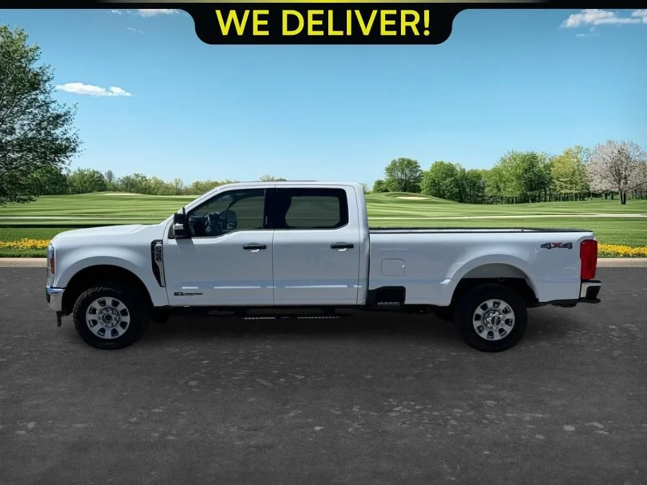 Used 2024 White Ford XLT image 8