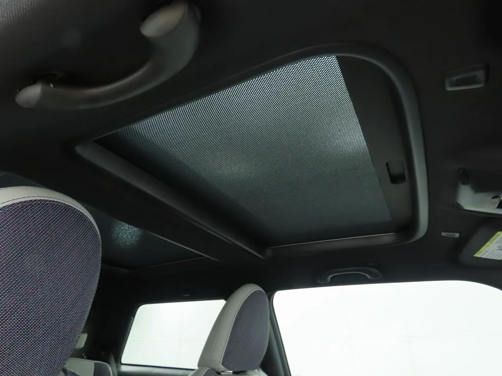 2026 MINI Hardtop 2 Door S - Photo 21