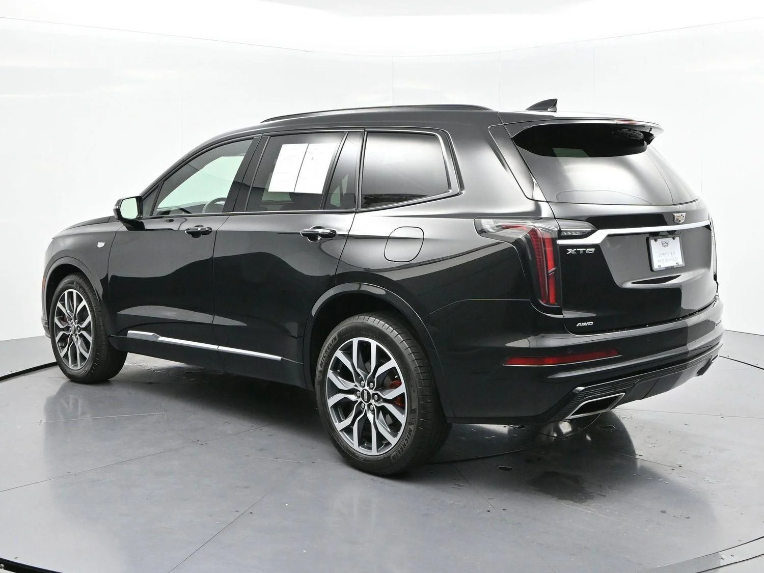 Used 2024 Stellar Black Metallic Cadillac Sport image 5