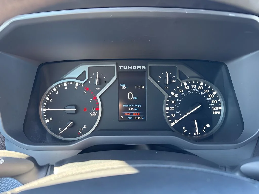 Used 2023 White Toyota SR5 image 21