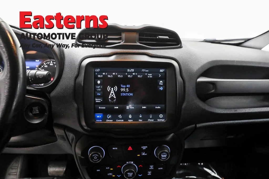 Used 2021 Gray Jeep Limited image 12