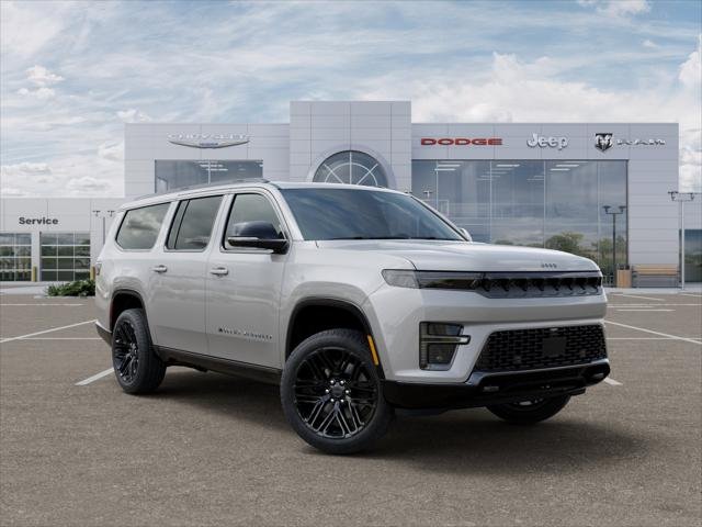New 2026 Silver-Zynith Exterior Paint Jeep Limited Reserve 4x4 image 31