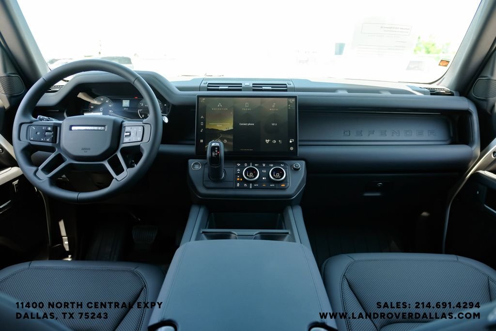 New 2026 Fuji White Land Rover X-Dynamic SE image 14