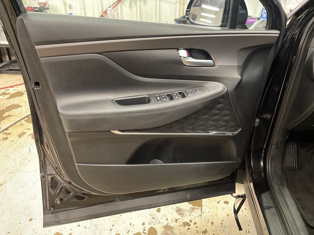Used 2019 Black Hyundai SEL Plus image 15