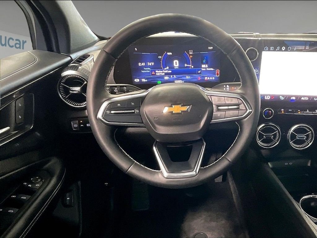 Used 2024 White Chevrolet LT image 18